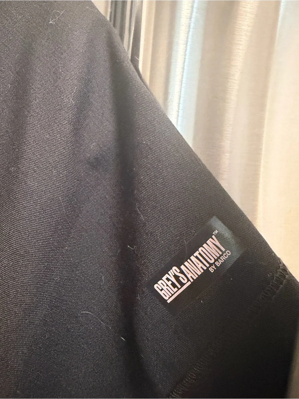 Grey's Anatomy Black Medical Scrub Set with Logo Patch - Picture 2 of 10
